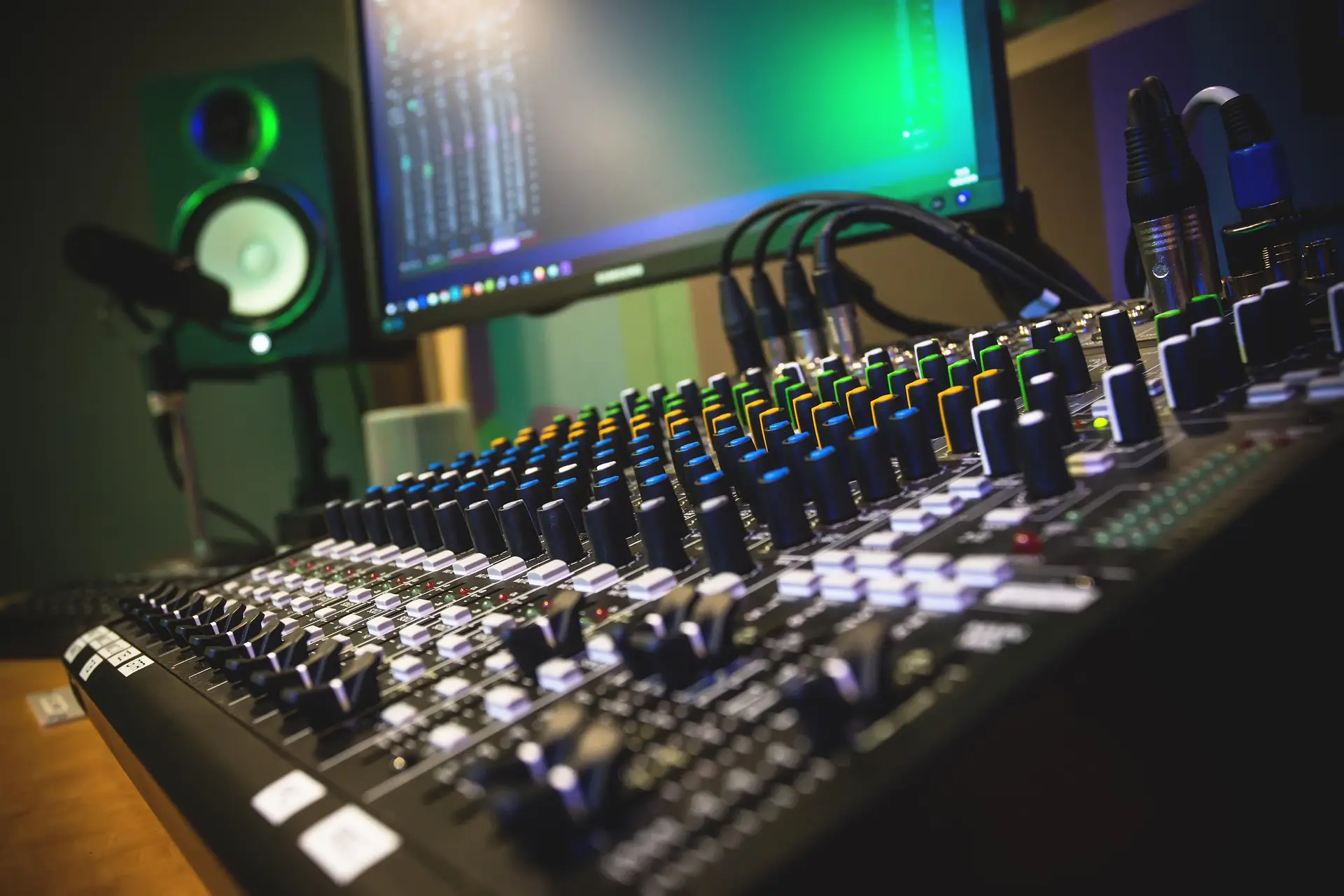 auxnefx av production cover image
